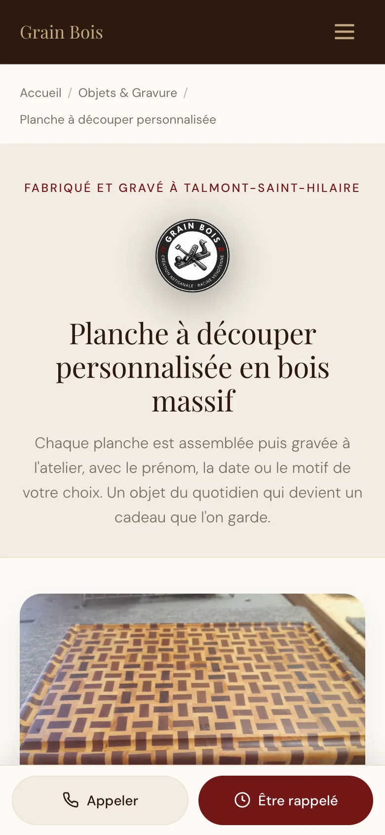 Page Planches à découper personnalisées du site Grain Bois sur téléphone